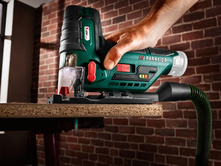 PARKSIDE® Scie sauteuse sans fil PSTKA 12 B3. sans batterie ni chargeur. 12 V