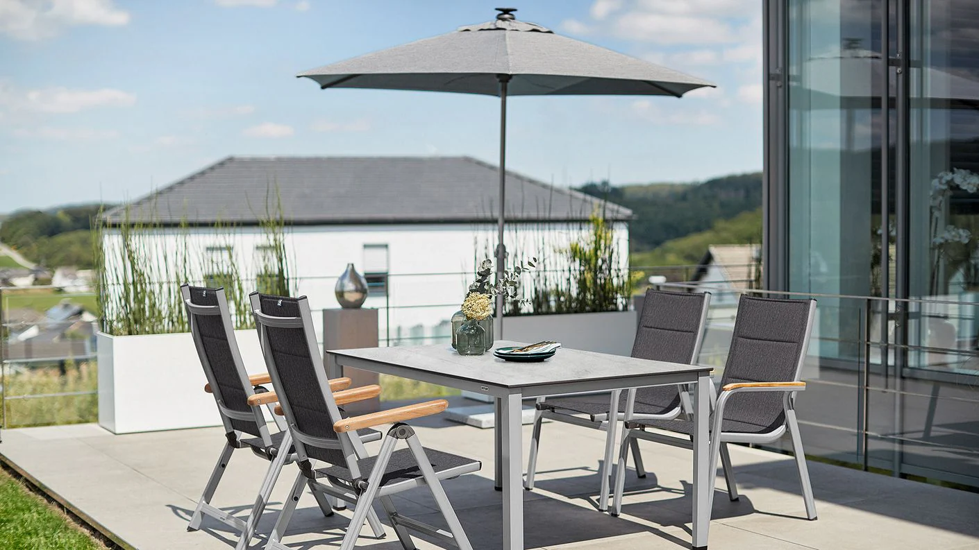 Kettler Easy Allround Sonnenschirm Ø300 cm mit LED-Beleuchtung Silber / Grau
