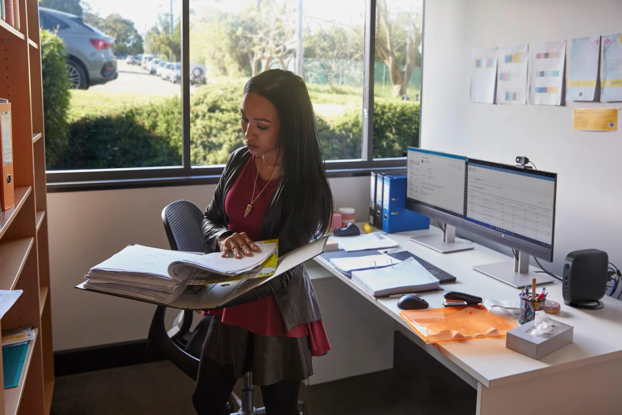 HP E24u G5 23.8 1920 x 1080 (Full HD) HDMI DisplayPort USB-C 75Hz Pivot Skærm