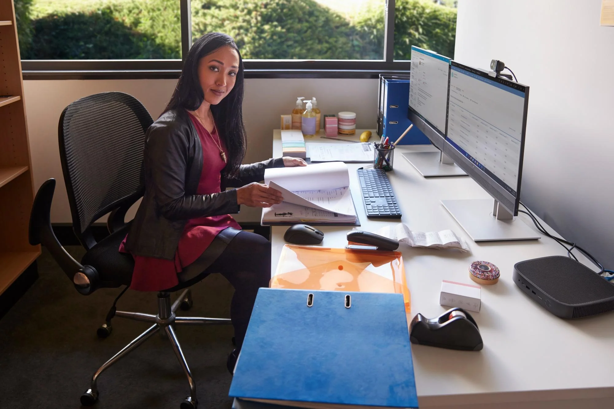 HP E24u G5 23.8 1920 x 1080 (Full HD) HDMI DisplayPort USB-C 75Hz Pivot Skærm